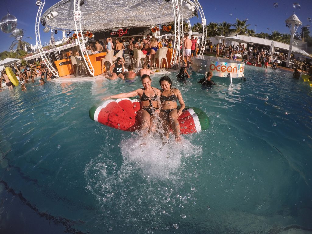 Things to do in Ibiza - spend a day pool party at O Beach